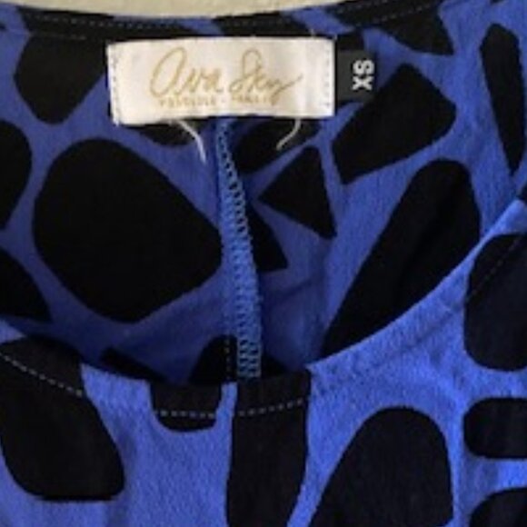 EUC FIGHTING EEL AVA SKY HONOLULU HAWAII COBOLT BLUE BLACK TANK ALOHA WEAR XS - Picture 5 of 13